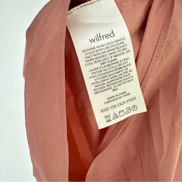 WILFRED Heirloom Pink Puffy Sleeve Tie Back Opera Mini Dress - Picture 6 of 11